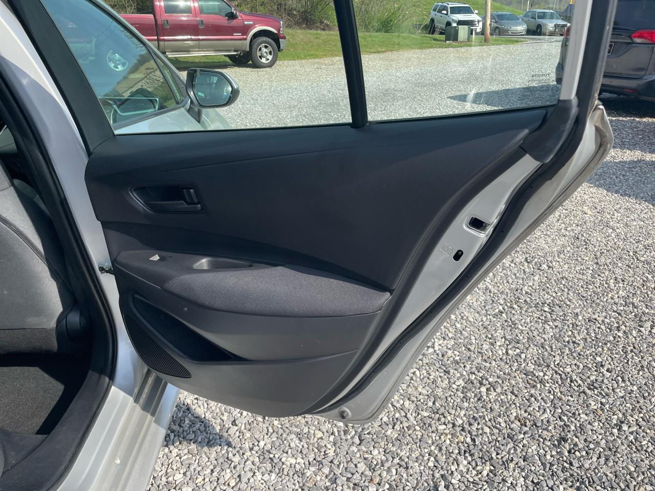 Toyota Corolla LE CVT (Natl) 2022