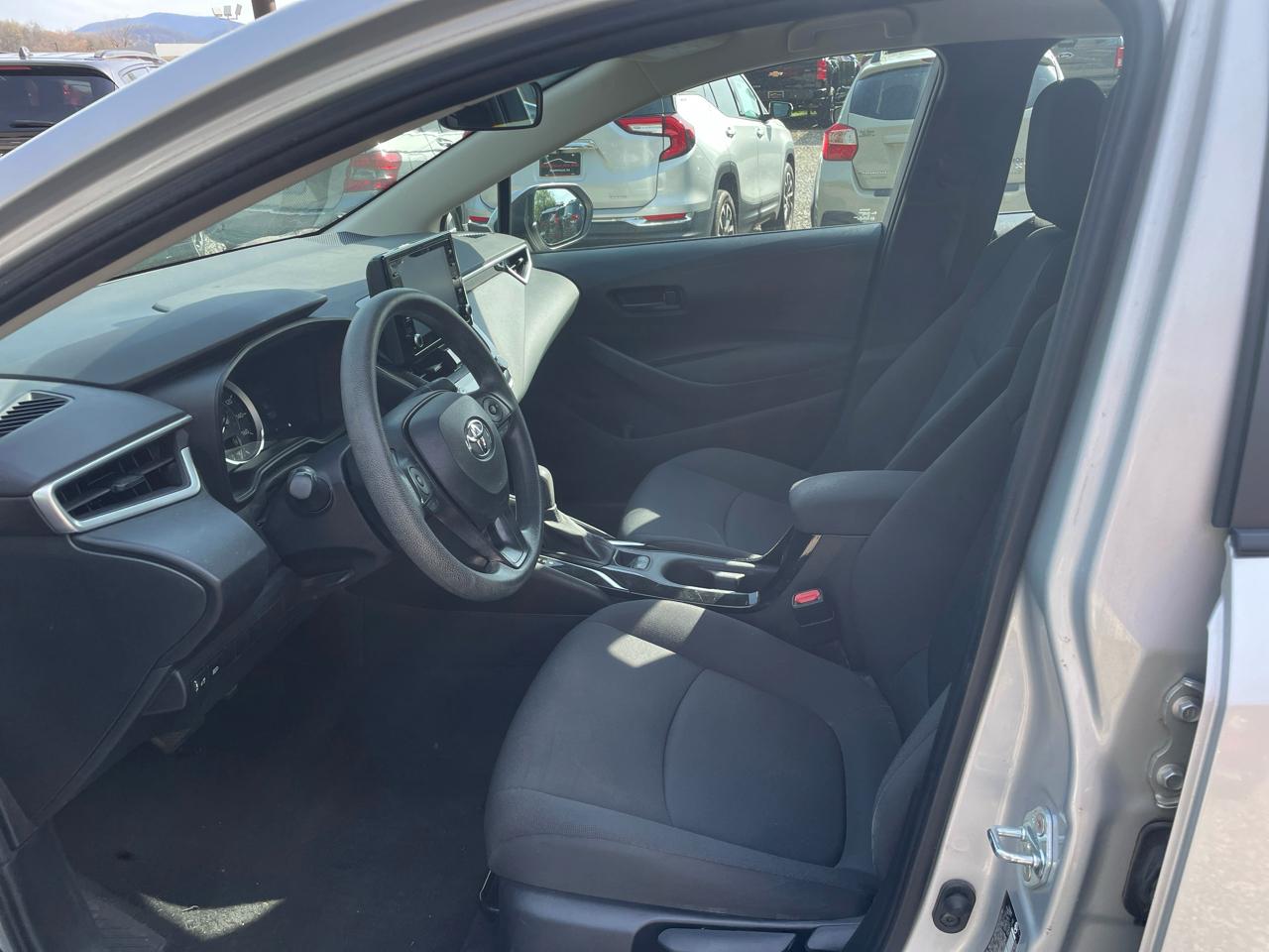 Toyota Corolla LE CVT (Natl) 2022