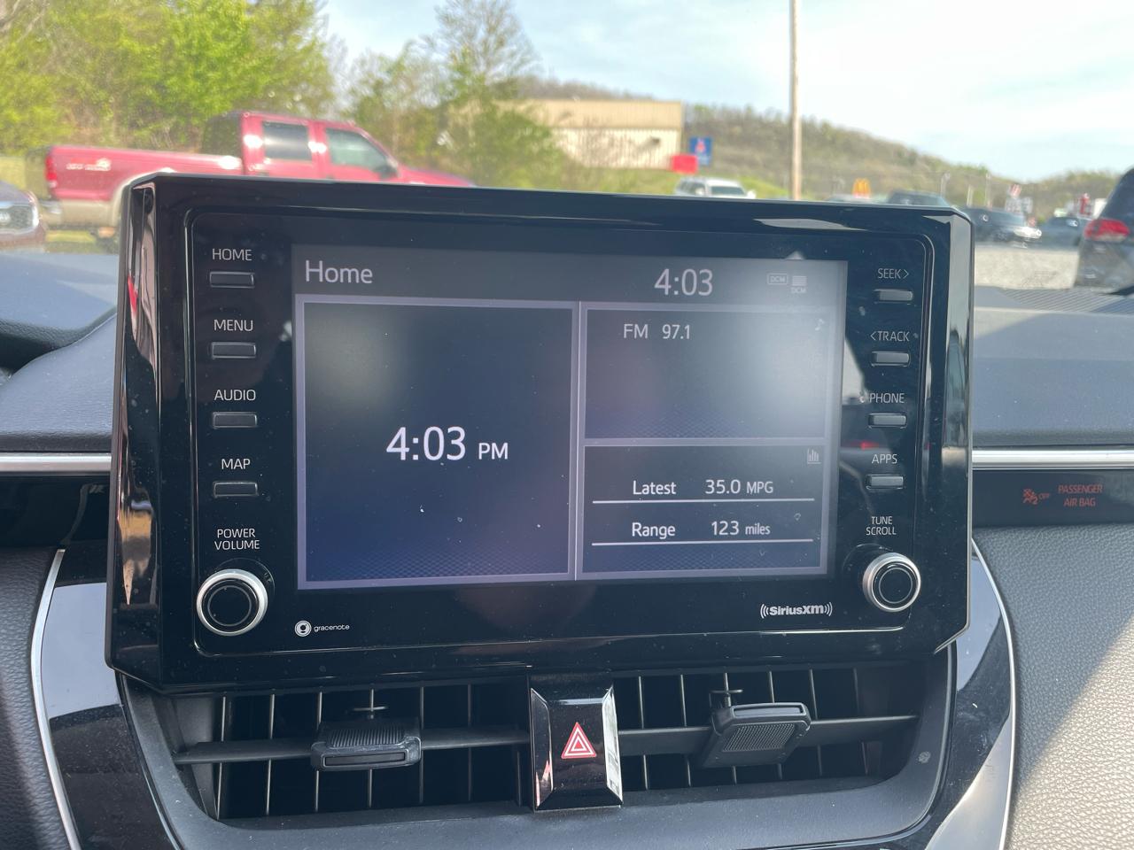 Toyota Corolla LE CVT (Natl) 2022