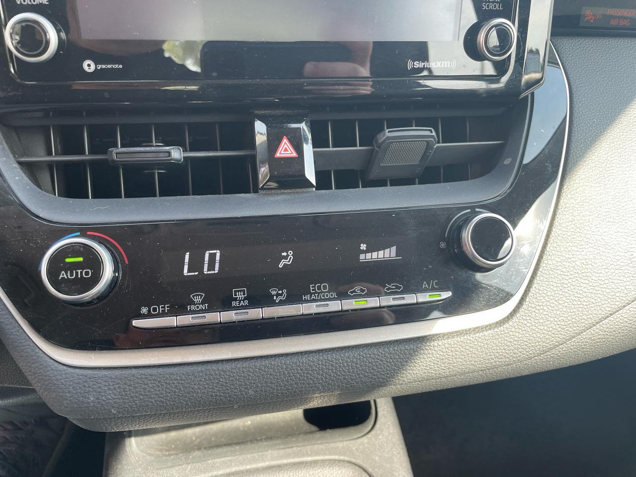 Toyota Corolla LE CVT (Natl) 2022