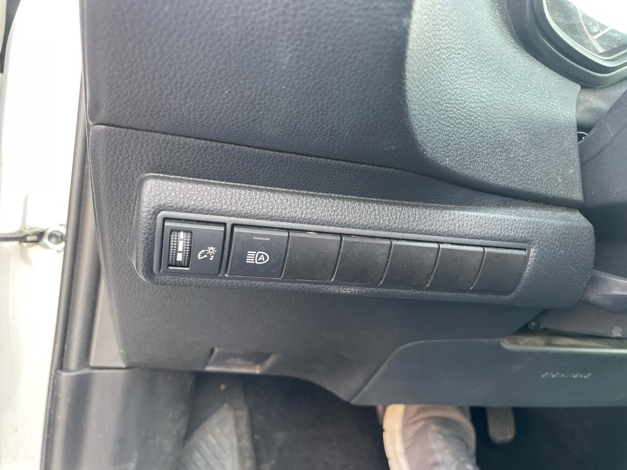 Toyota Corolla LE CVT (Natl) 2022