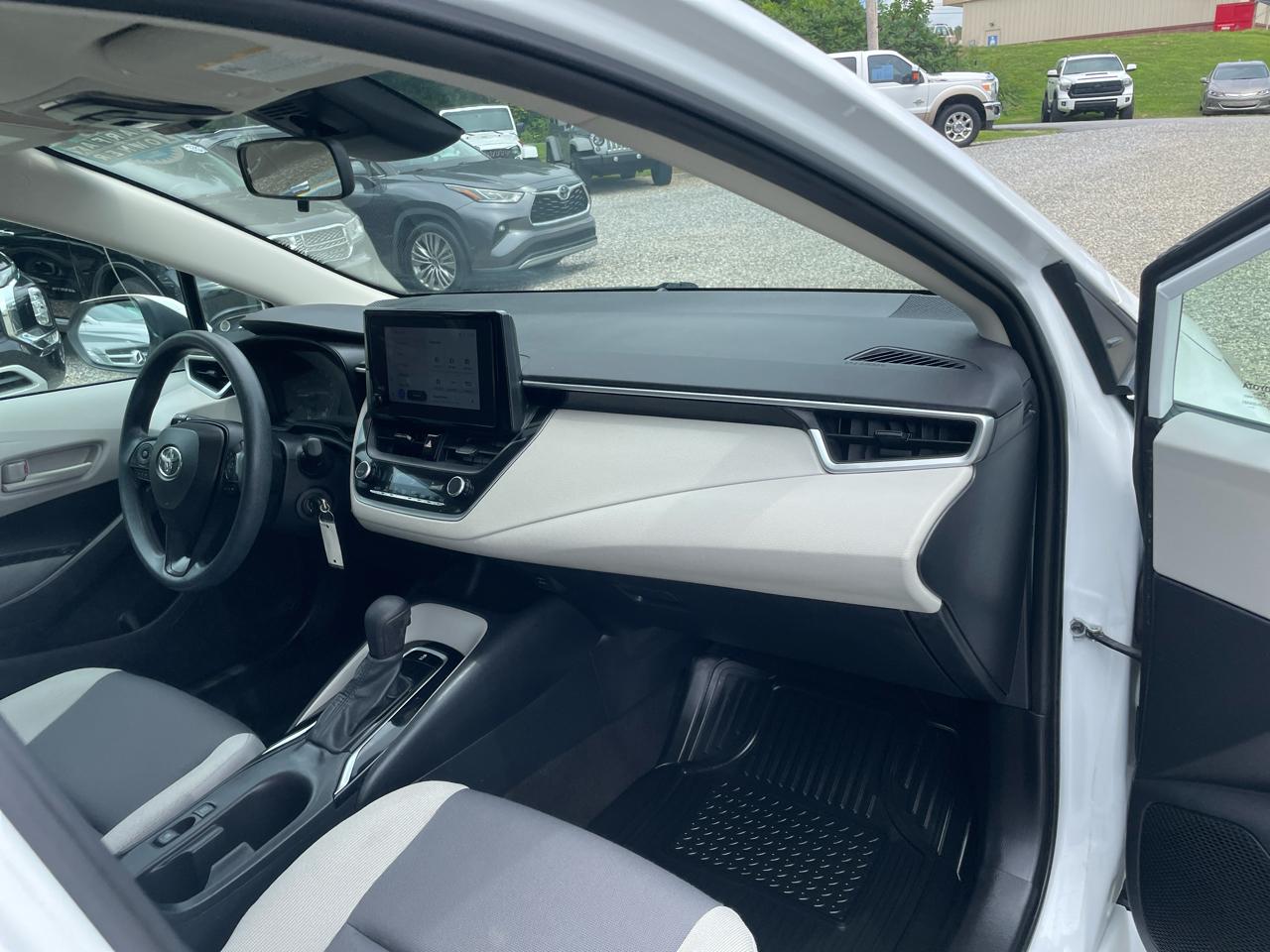 Toyota Corolla LE CVT (Natl) 2023