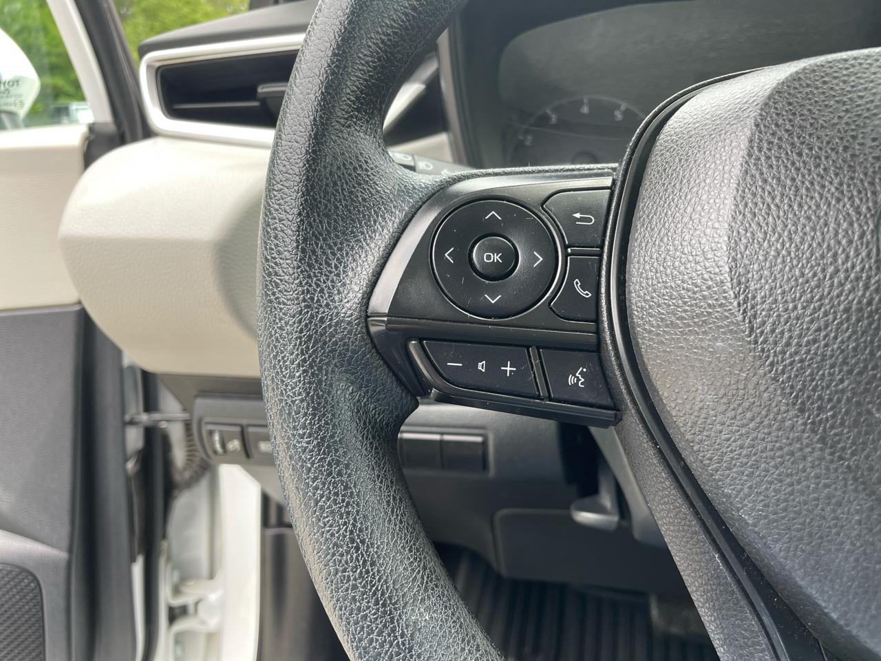 Toyota Corolla LE CVT (Natl) 2023