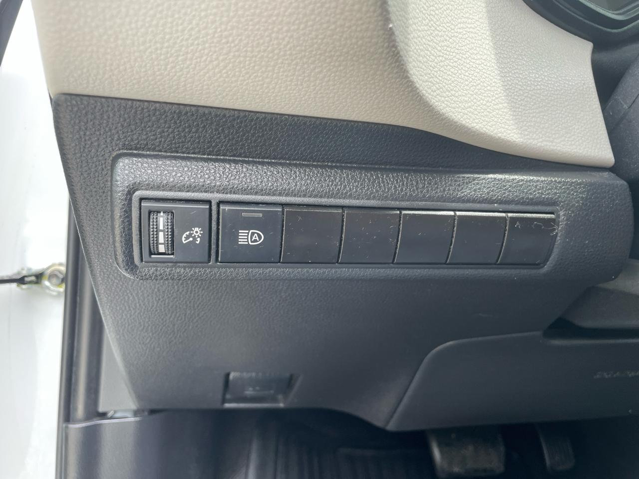 Toyota Corolla LE CVT (Natl) 2023