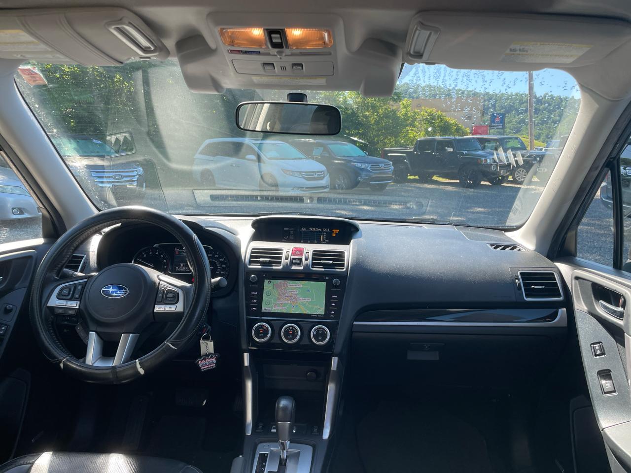 Subaru Forester 2.5i Limited CVT 2017