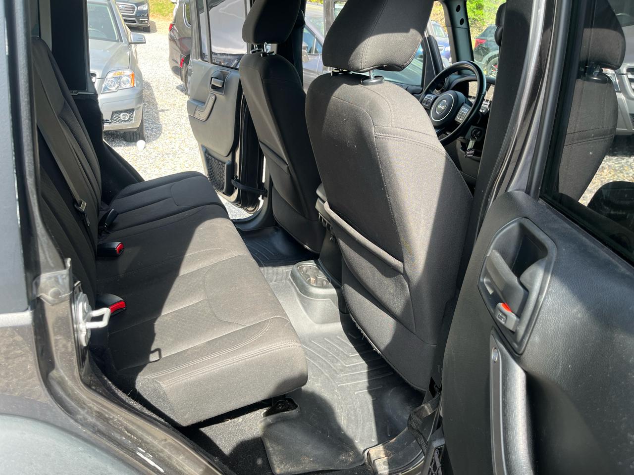 Jeep Wrangler Unlimited Sport 4x4 2017