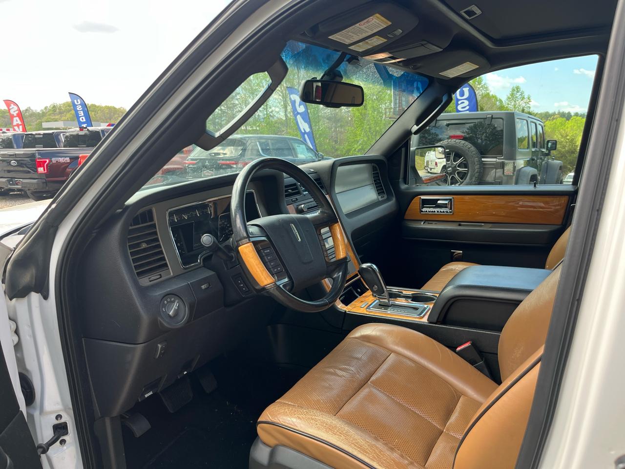 Lincoln Navigator 4WD 4dr 2014