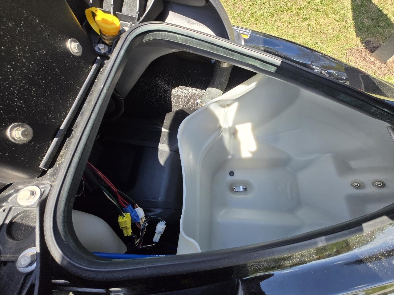 Kawasaki STX-15F  2017