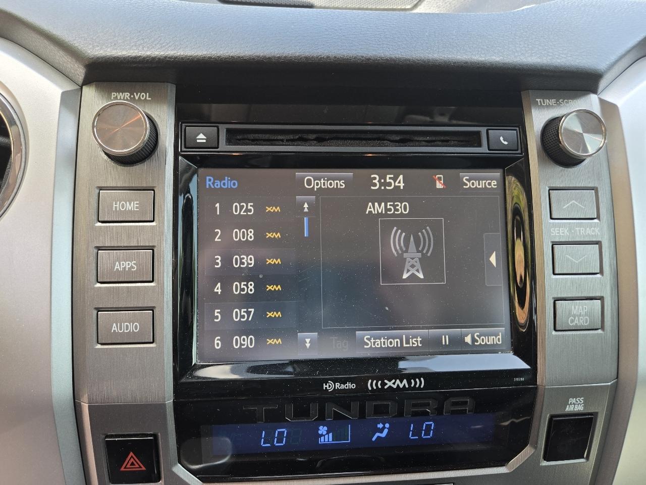 Toyota Tundra 4WD Limited CrewMax 5.5' Bed 5.7L FFV (Natl) 2018