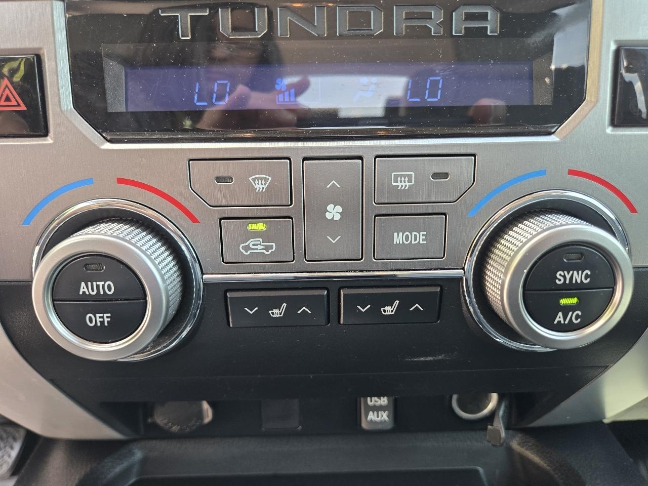 Toyota Tundra 4WD Limited CrewMax 5.5' Bed 5.7L FFV (Natl) 2018