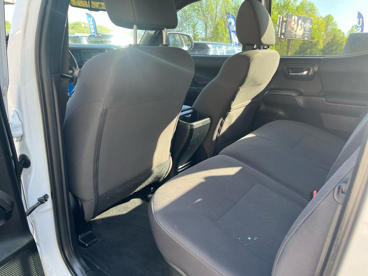 Toyota Tacoma 4WD Double Cab V6 AT TRD Off Road (Natl) 2018