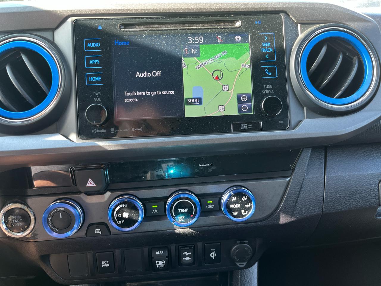 Toyota Tacoma 4WD Double Cab V6 AT TRD Off Road (Natl) 2018