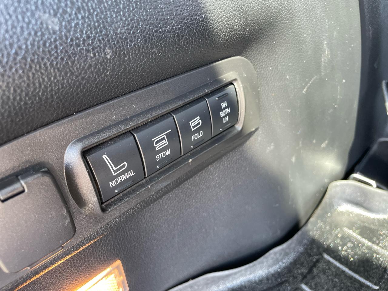 Ford Explorer 4WD 4dr Platinum 2016