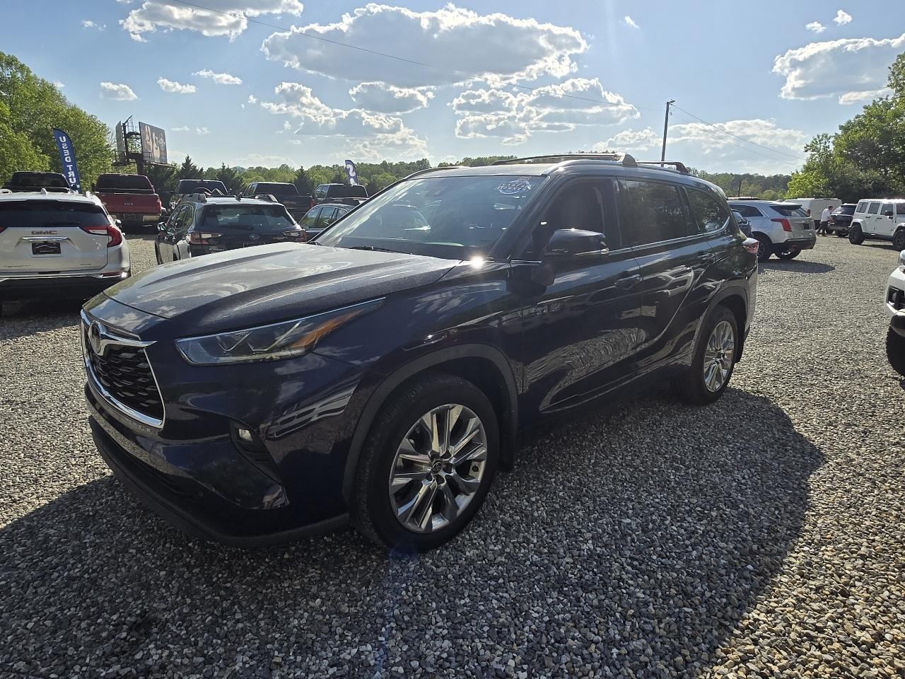 Toyota Highlander Limited AWD (Natl) 2022