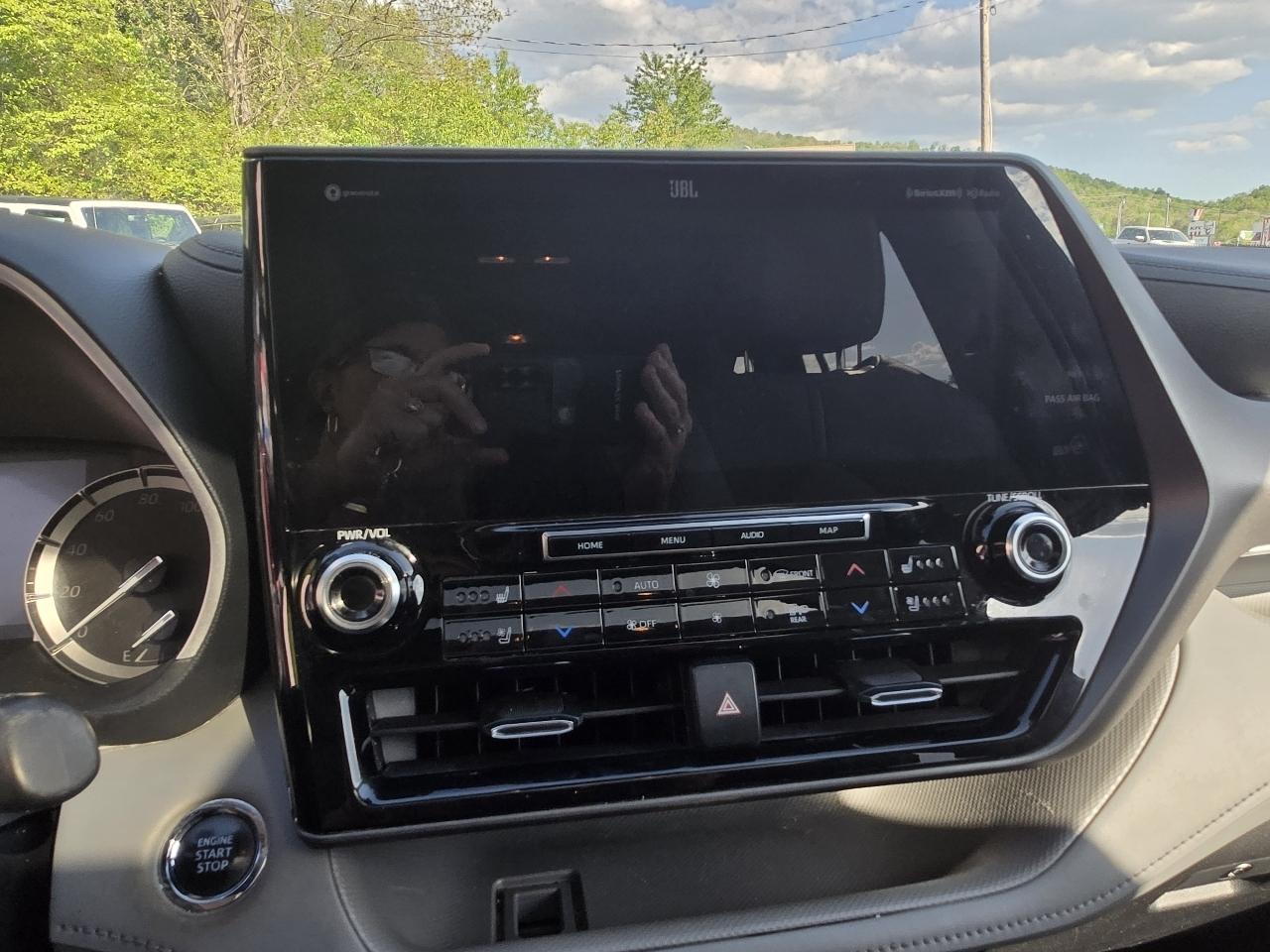 Toyota Highlander Limited AWD (Natl) 2022