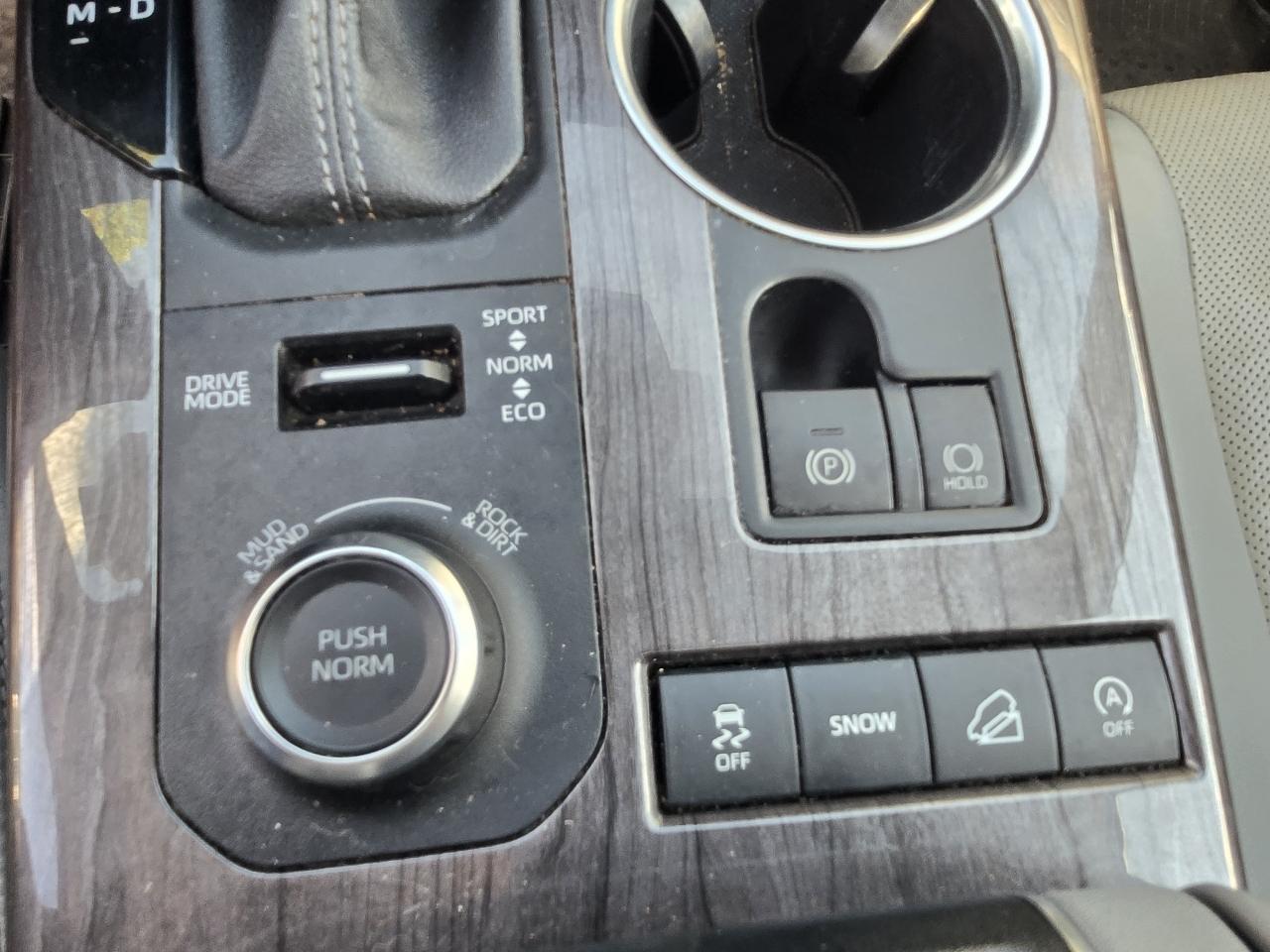 Toyota Highlander Limited AWD (Natl) 2022