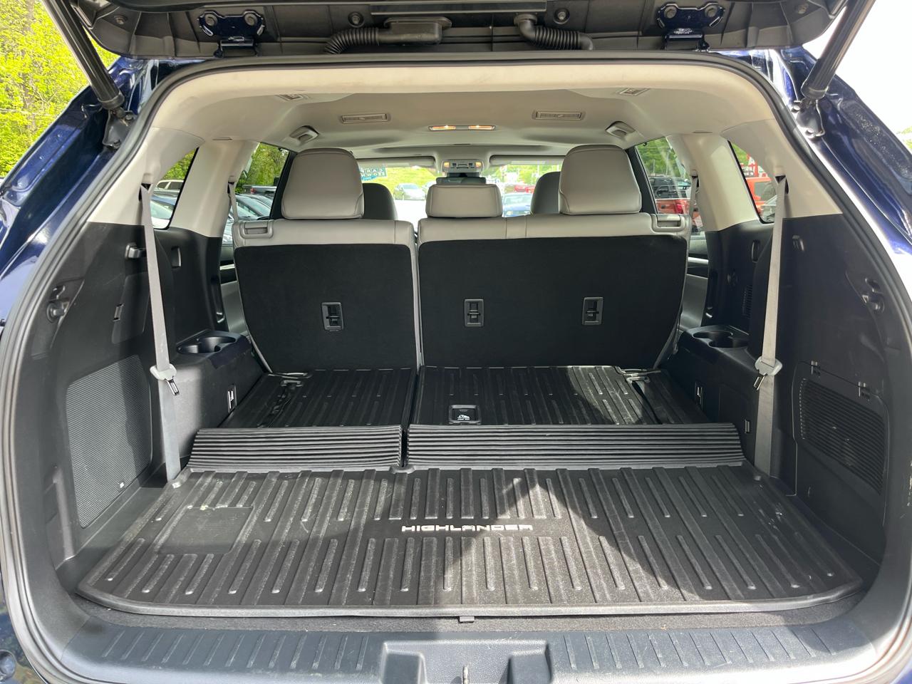 Toyota Highlander Limited AWD (Natl) 2022