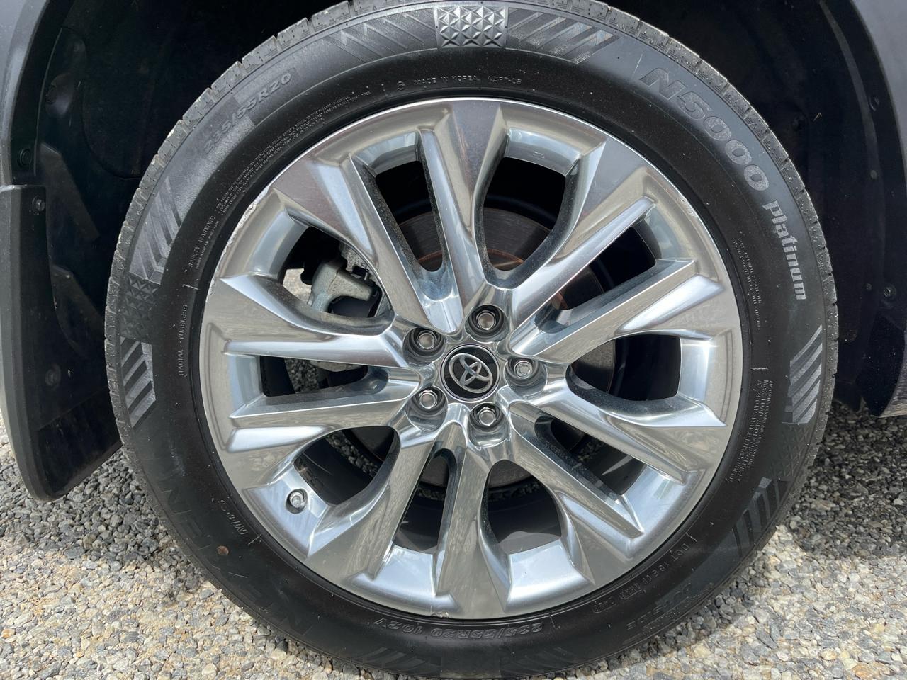 Toyota Highlander Limited AWD (Natl) 2022