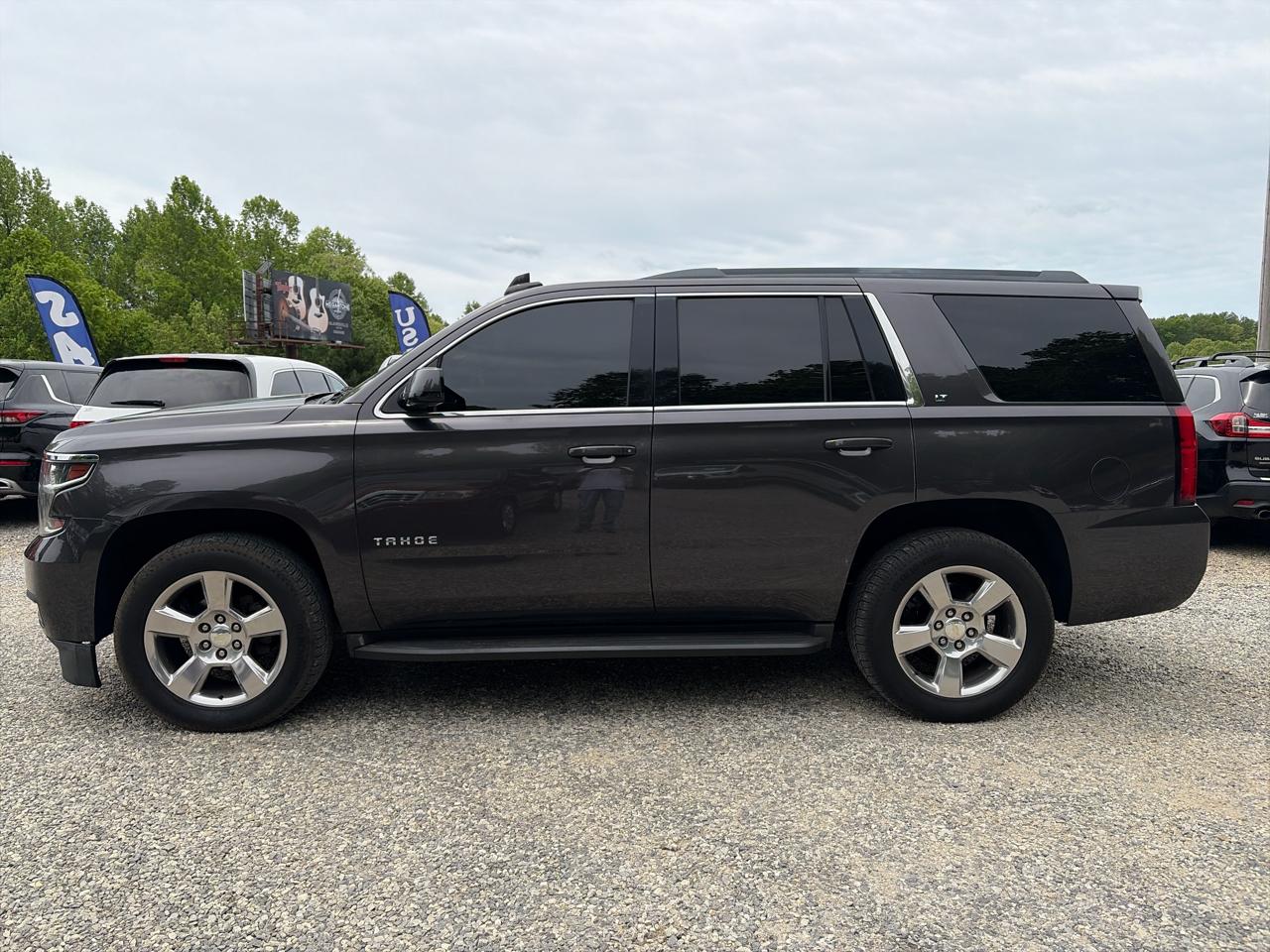 Chevrolet Tahoe 4WD 4dr LT 2017