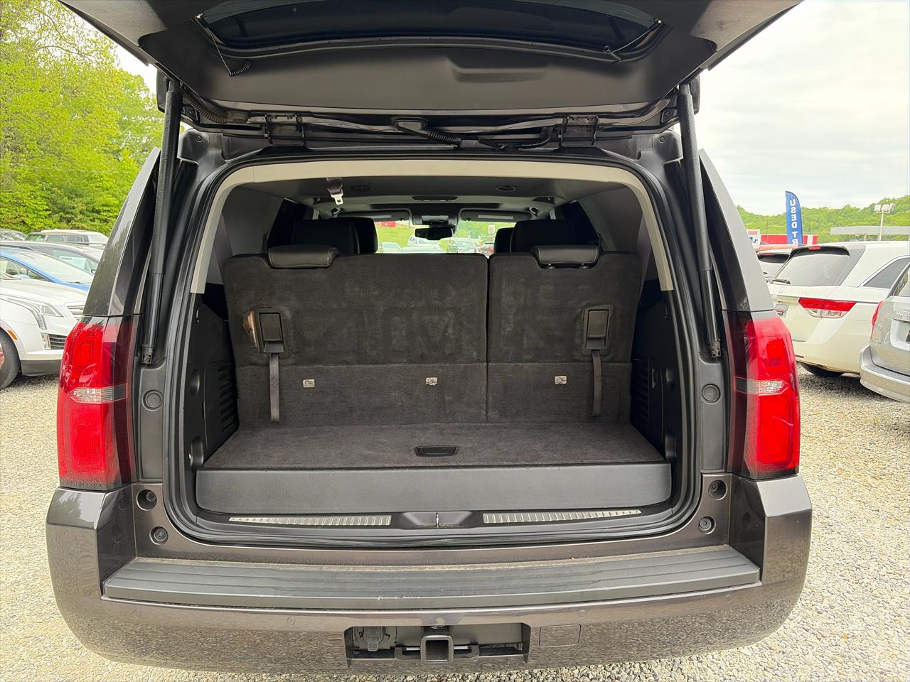 Chevrolet Tahoe 4WD 4dr LT 2017