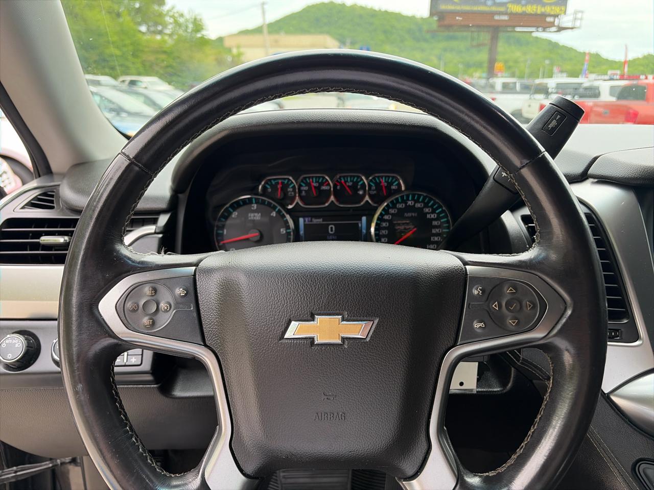 Chevrolet Tahoe 4WD 4dr LT 2017