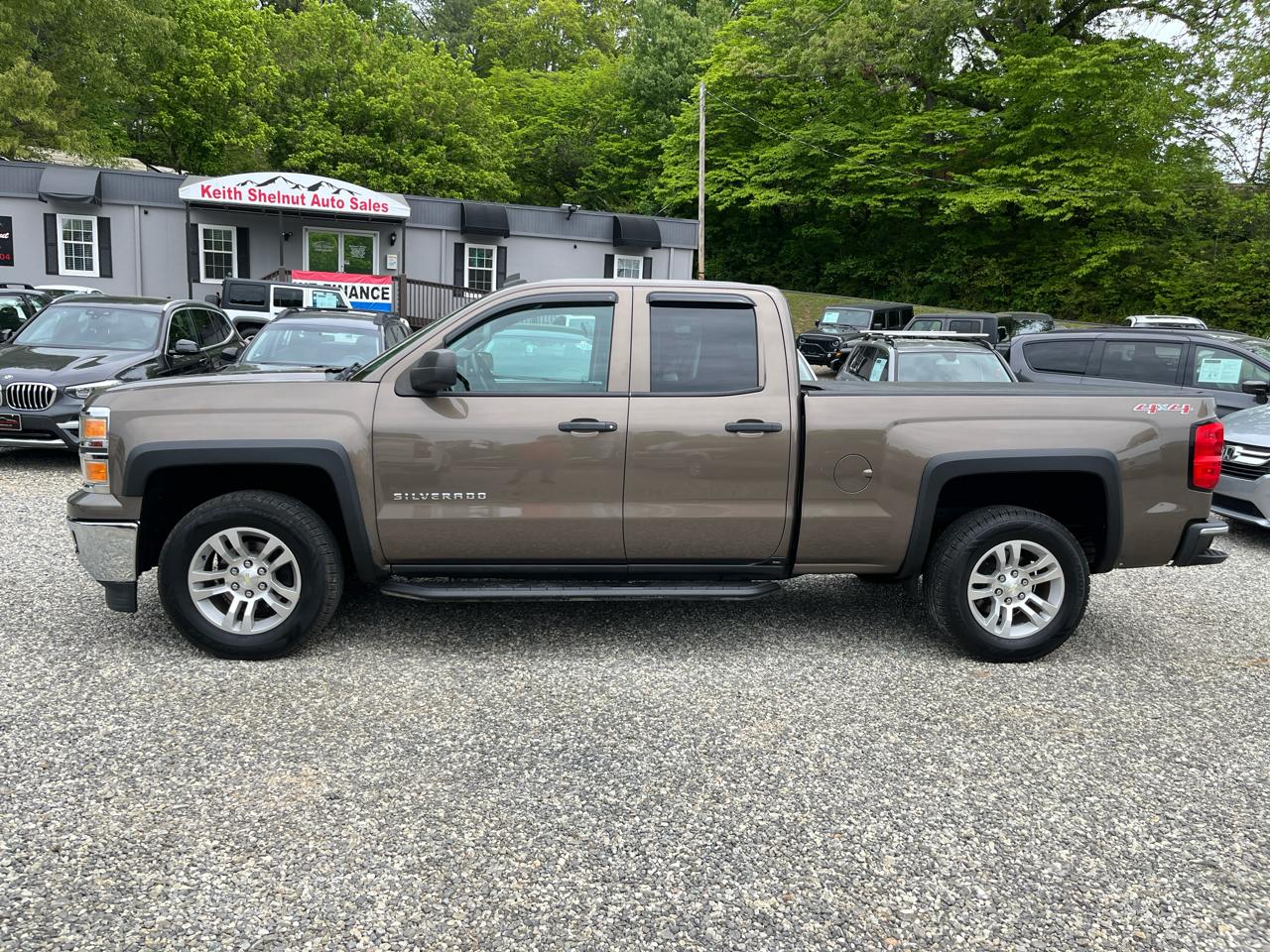 Chevrolet Silverado 1500 4WD Double Cab 143.5" LT w/1LT 2014