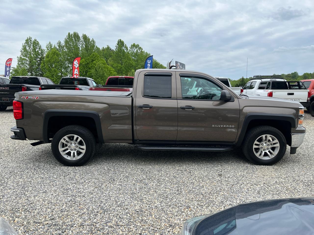 Chevrolet Silverado 1500 4WD Double Cab 143.5" LT w/1LT 2014