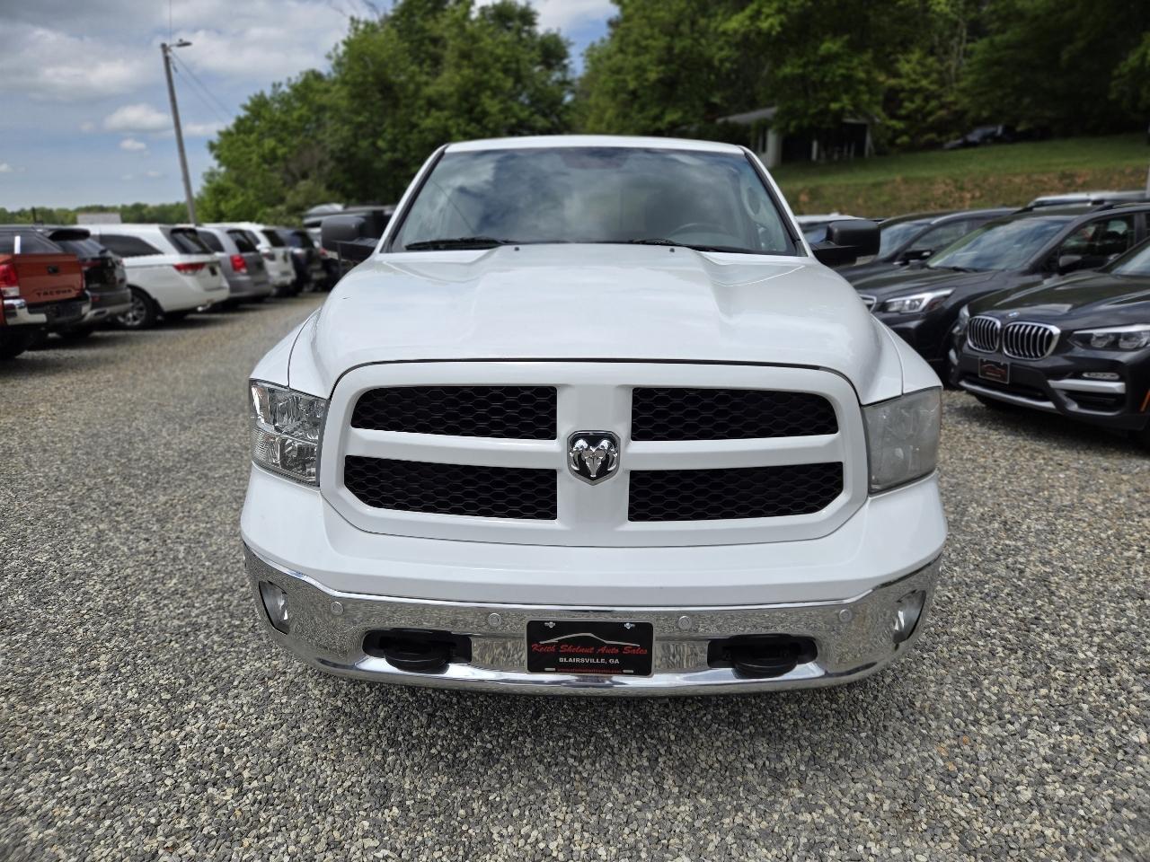 RAM 1500 4WD Crew Cab 140.5" Outdoorsman 2016