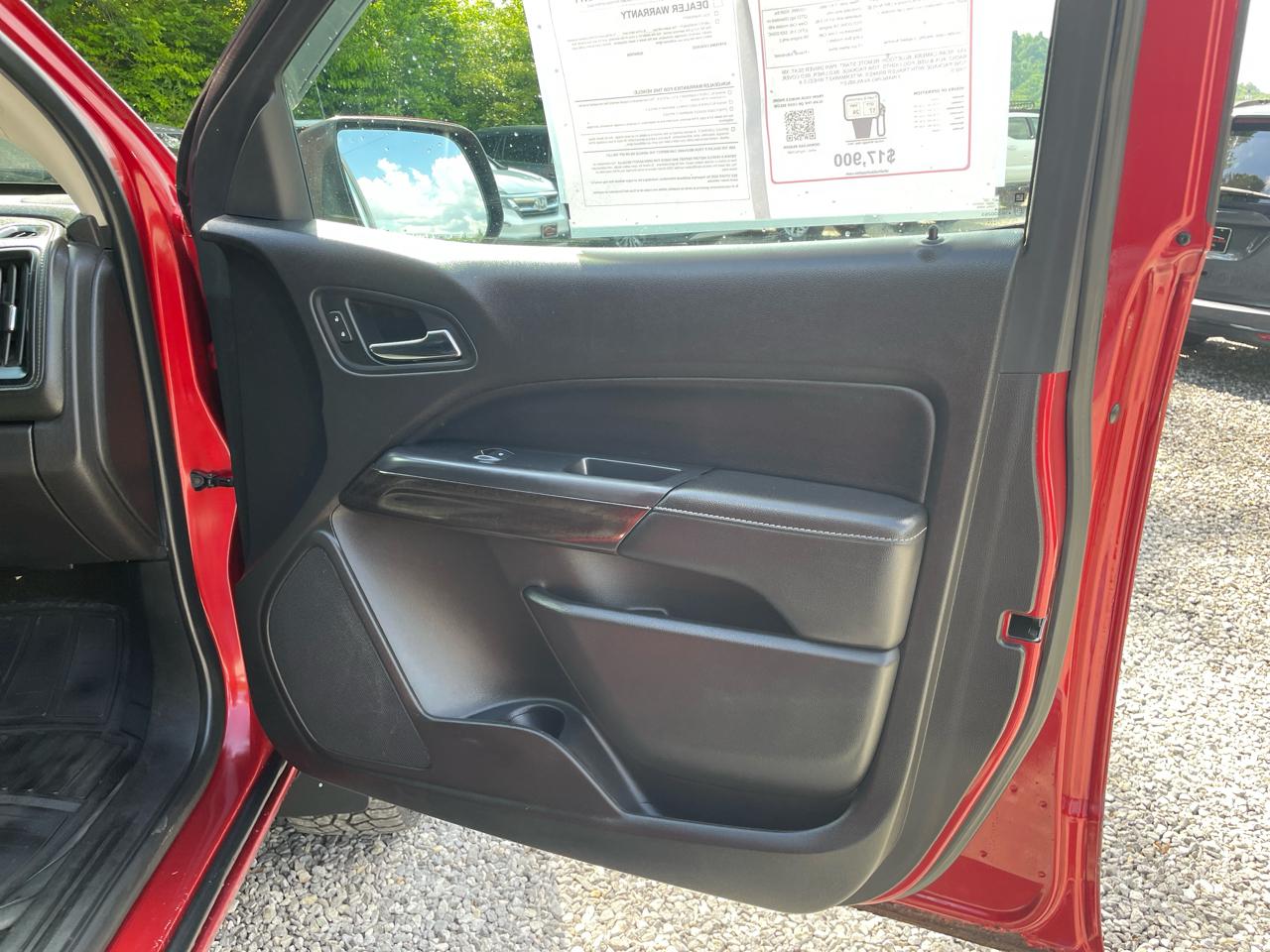 GMC Canyon 4WD Crew Cab 128.3" SLE 2015