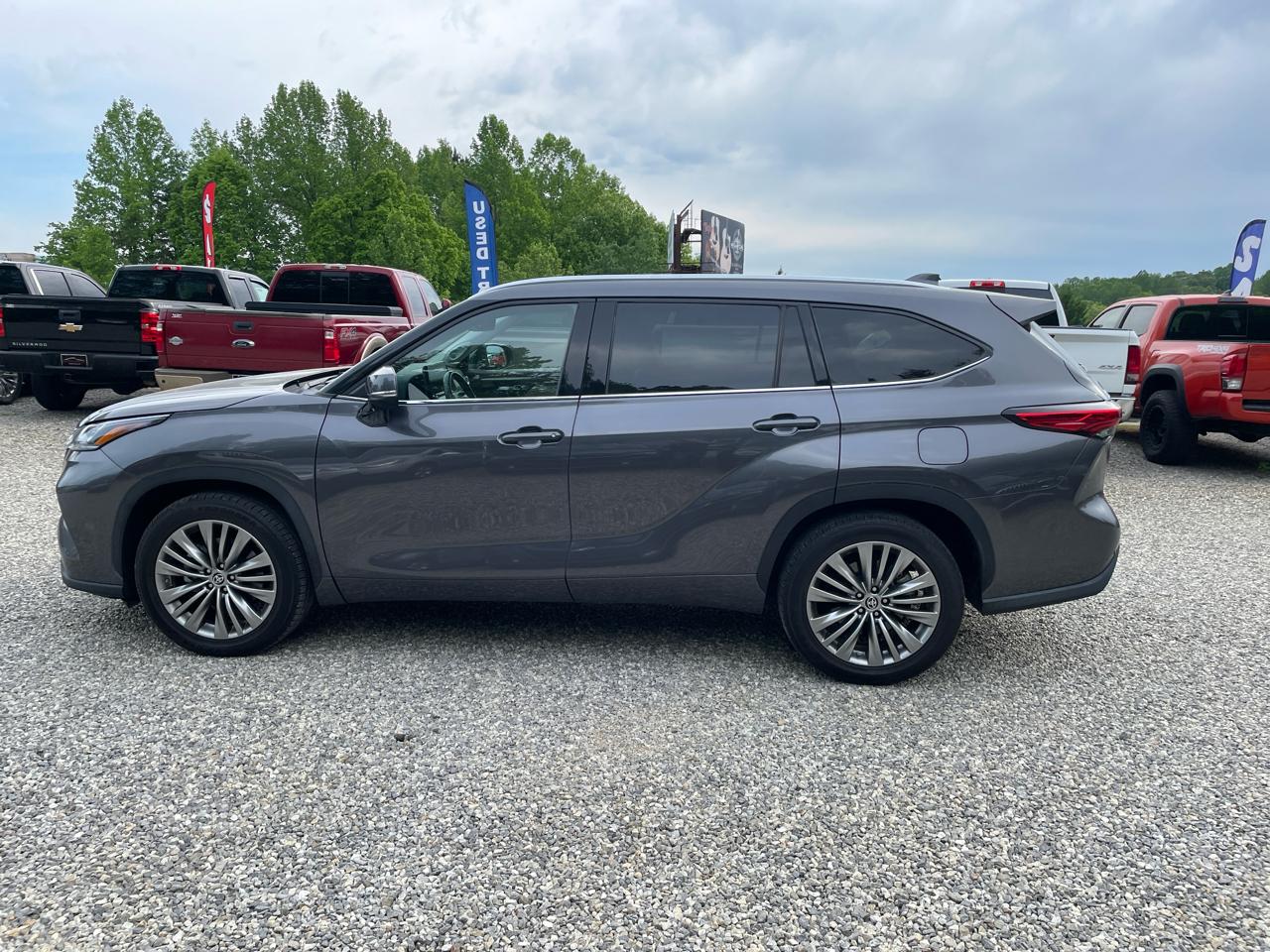 Toyota Highlander Platinum FWD (Natl) 2021