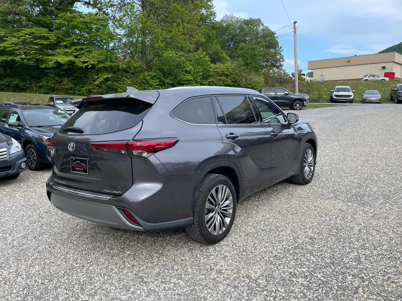 Toyota Highlander Platinum FWD (Natl) 2021