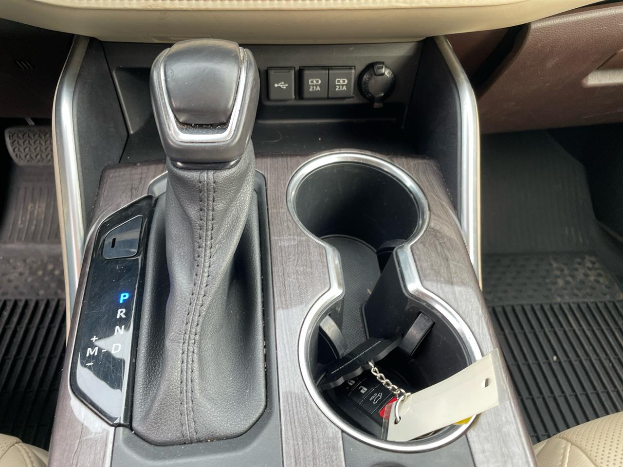 Toyota Highlander Platinum FWD (Natl) 2021