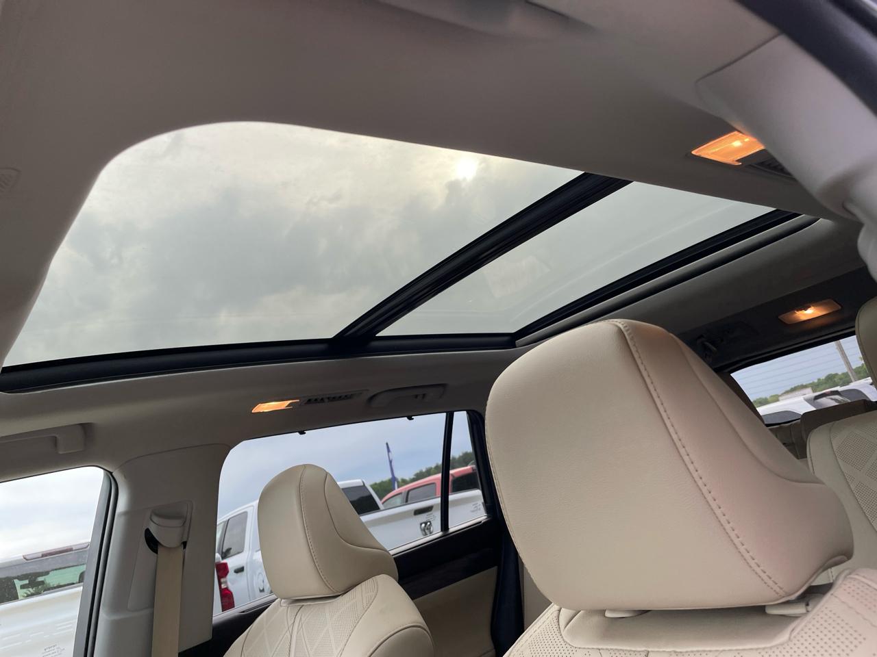 Toyota Highlander Platinum FWD (Natl) 2021