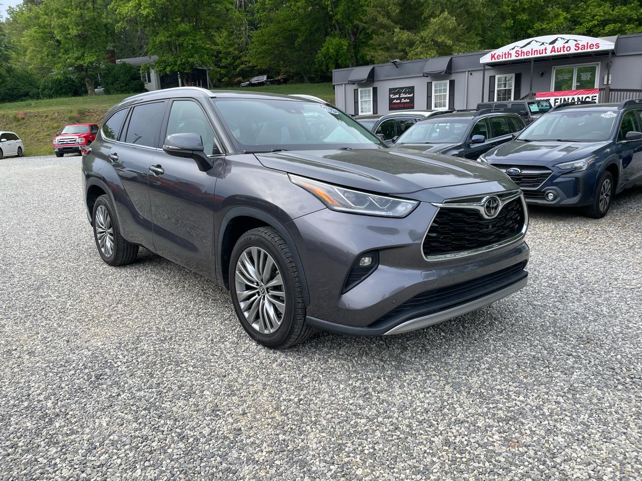 Toyota Highlander Platinum FWD (Natl) 2021