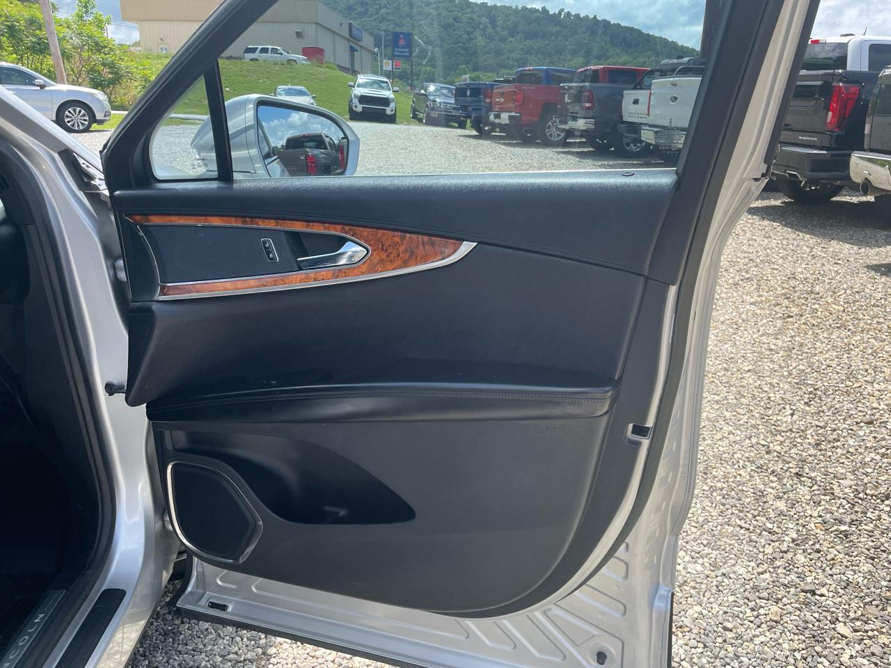 Lincoln MKX FWD 4dr Reserve 2016