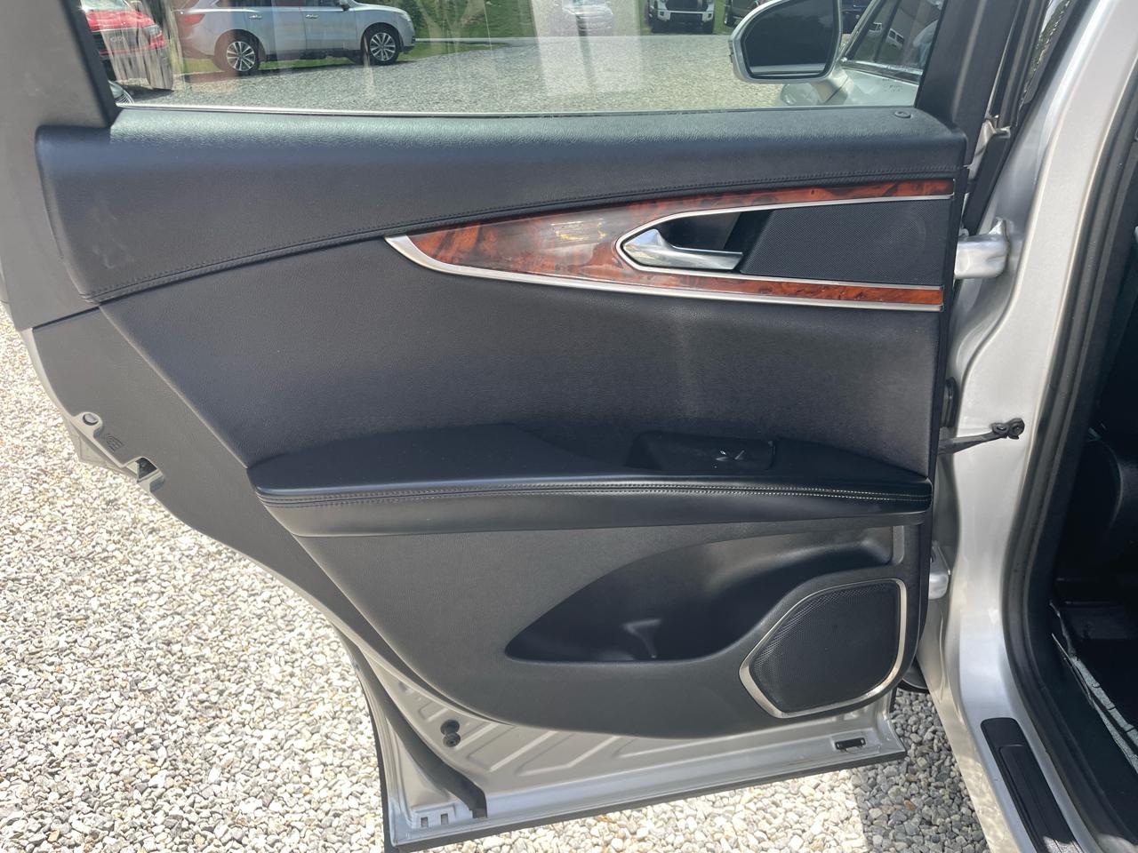 Lincoln MKX FWD 4dr Reserve 2016