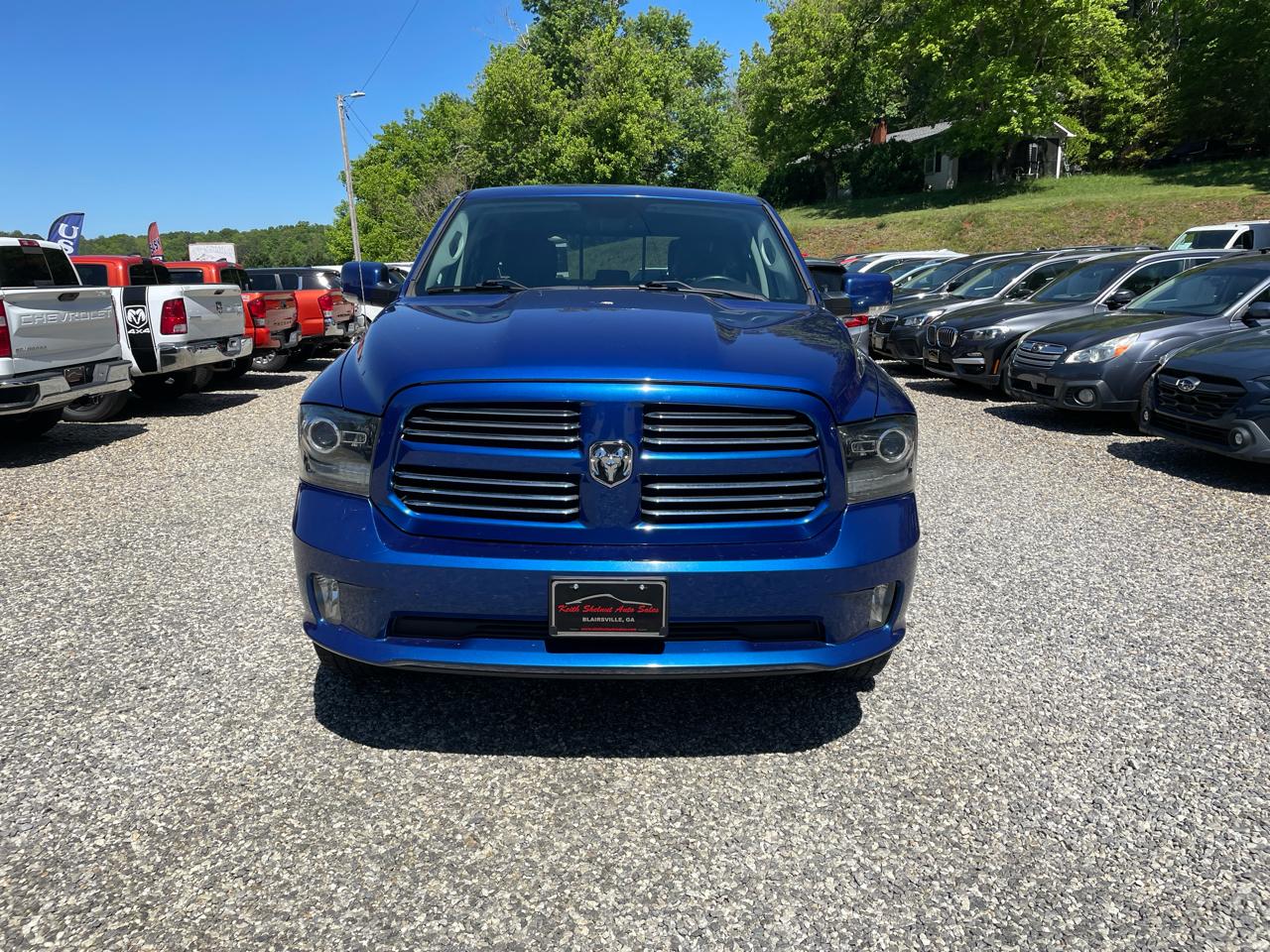 RAM 1500 4WD Crew Cab 140.5" Sport 2017