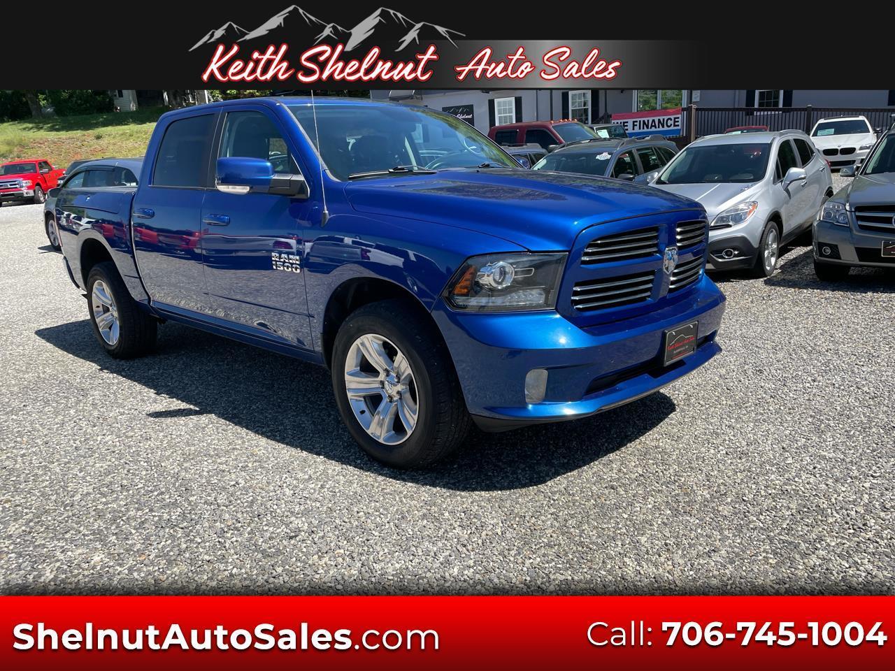 RAM 1500 4WD Crew Cab 140.5" Sport 2017