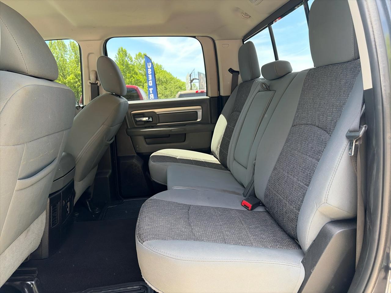 RAM 1500 SLT Crew Cab 4WD LWB 2018