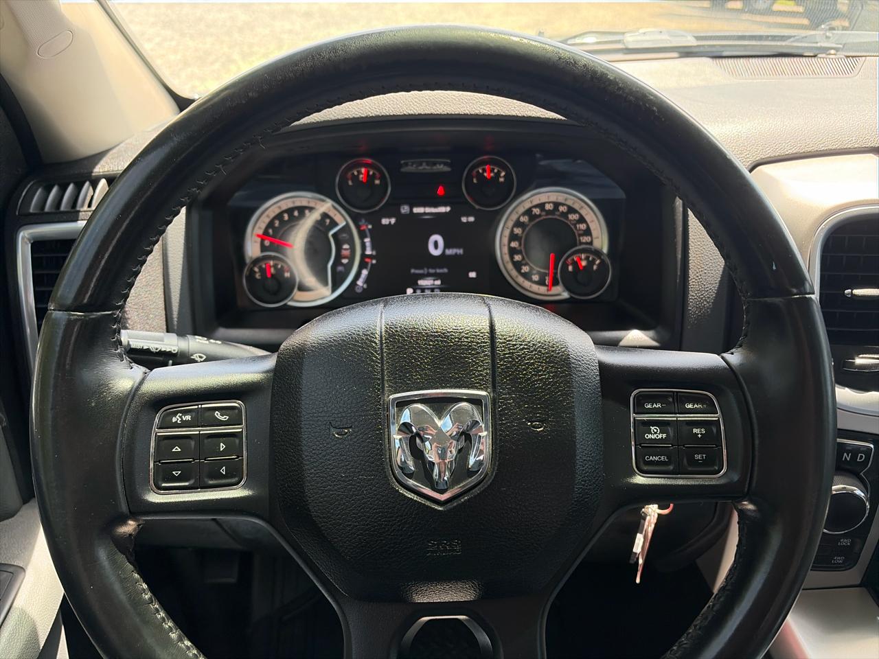RAM 1500 SLT Crew Cab 4WD LWB 2018
