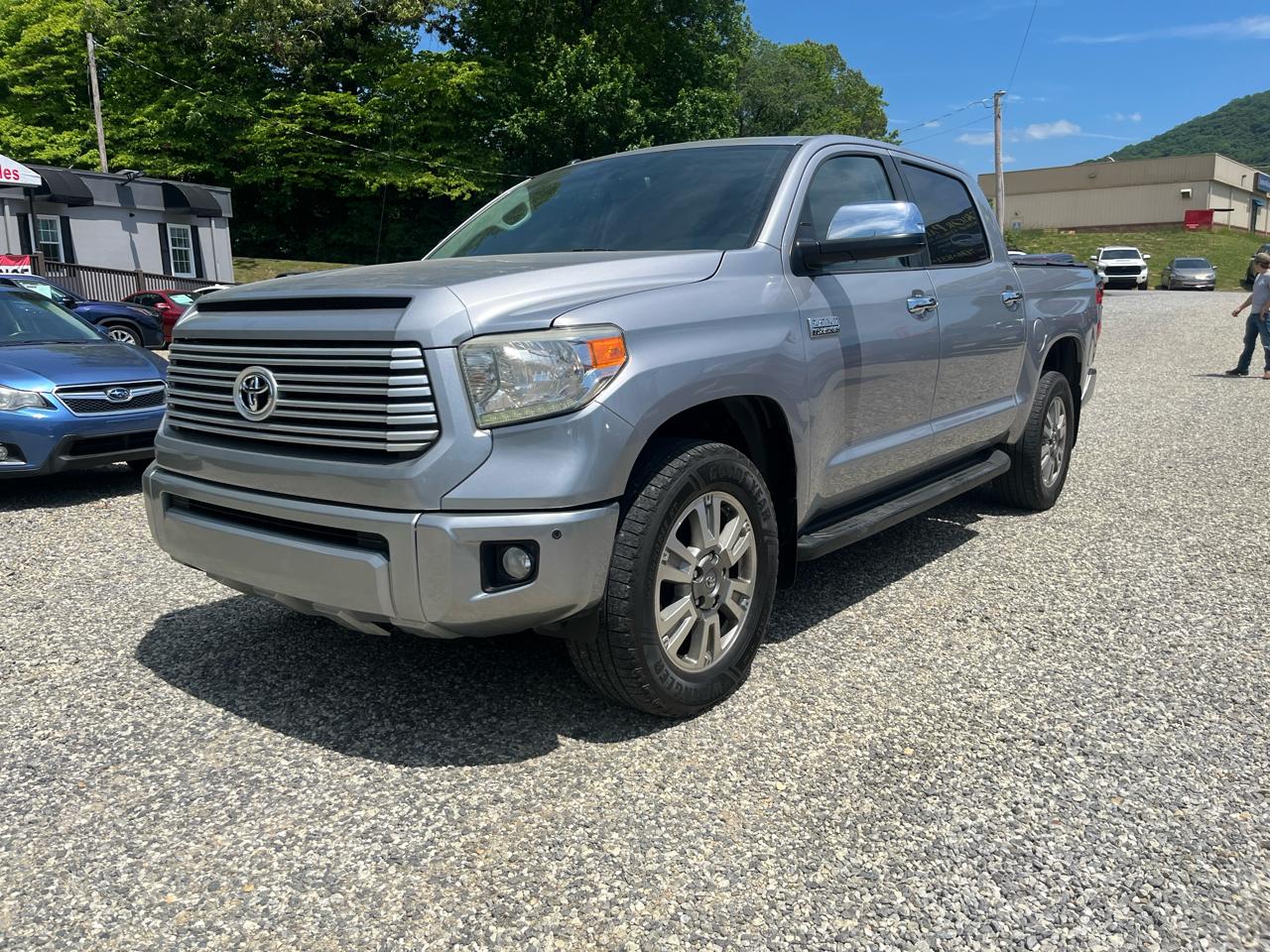 Toyota Tundra 4WD Truck CrewMax 5.7L V8 6-Spd AT Platinum (Natl) 2014