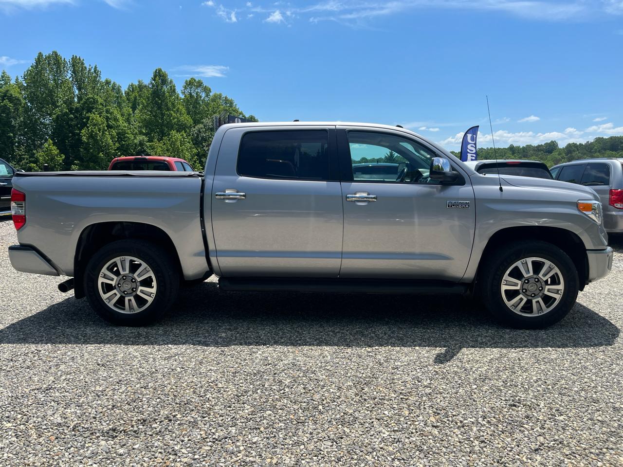 Toyota Tundra 4WD Truck CrewMax 5.7L V8 6-Spd AT Platinum (Natl) 2014