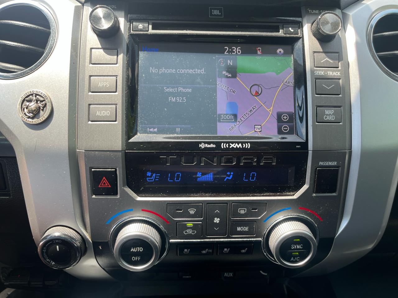 Toyota Tundra 4WD Truck CrewMax 5.7L V8 6-Spd AT Platinum (Natl) 2014