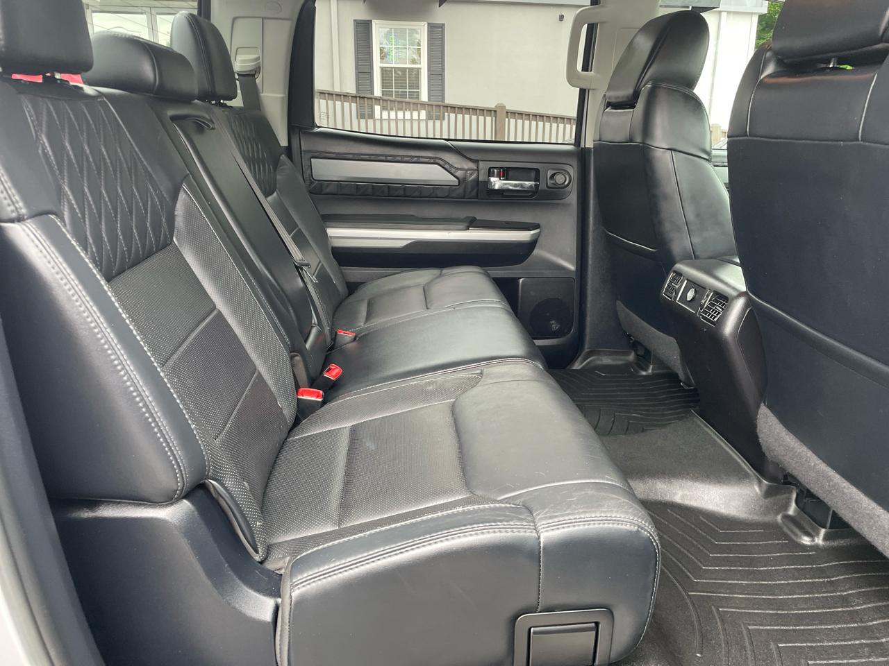 Toyota Tundra 4WD Truck CrewMax 5.7L V8 6-Spd AT Platinum (Natl) 2014