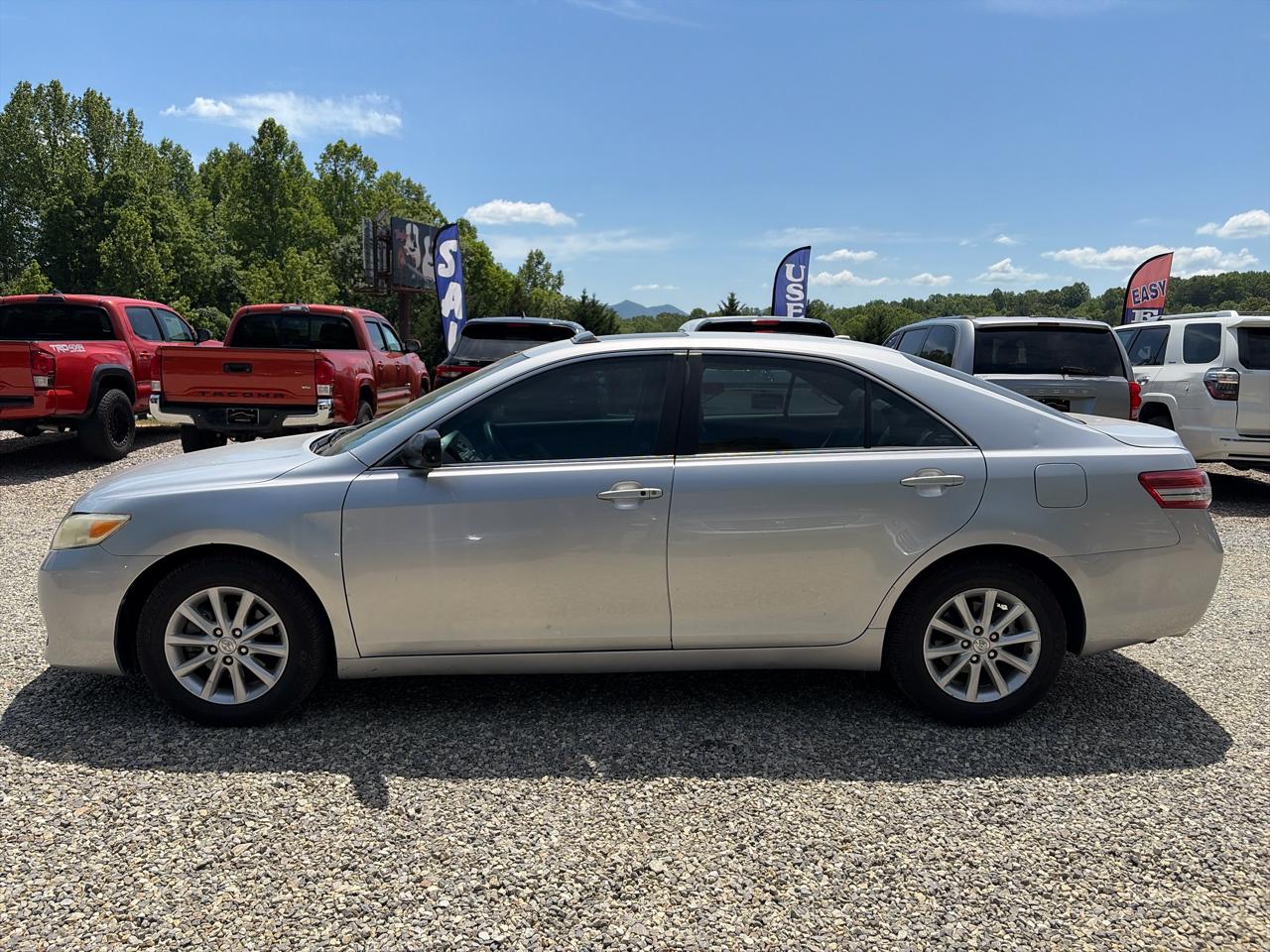 Toyota Camry 4dr Sdn V6 Auto XLE (Natl) 2011