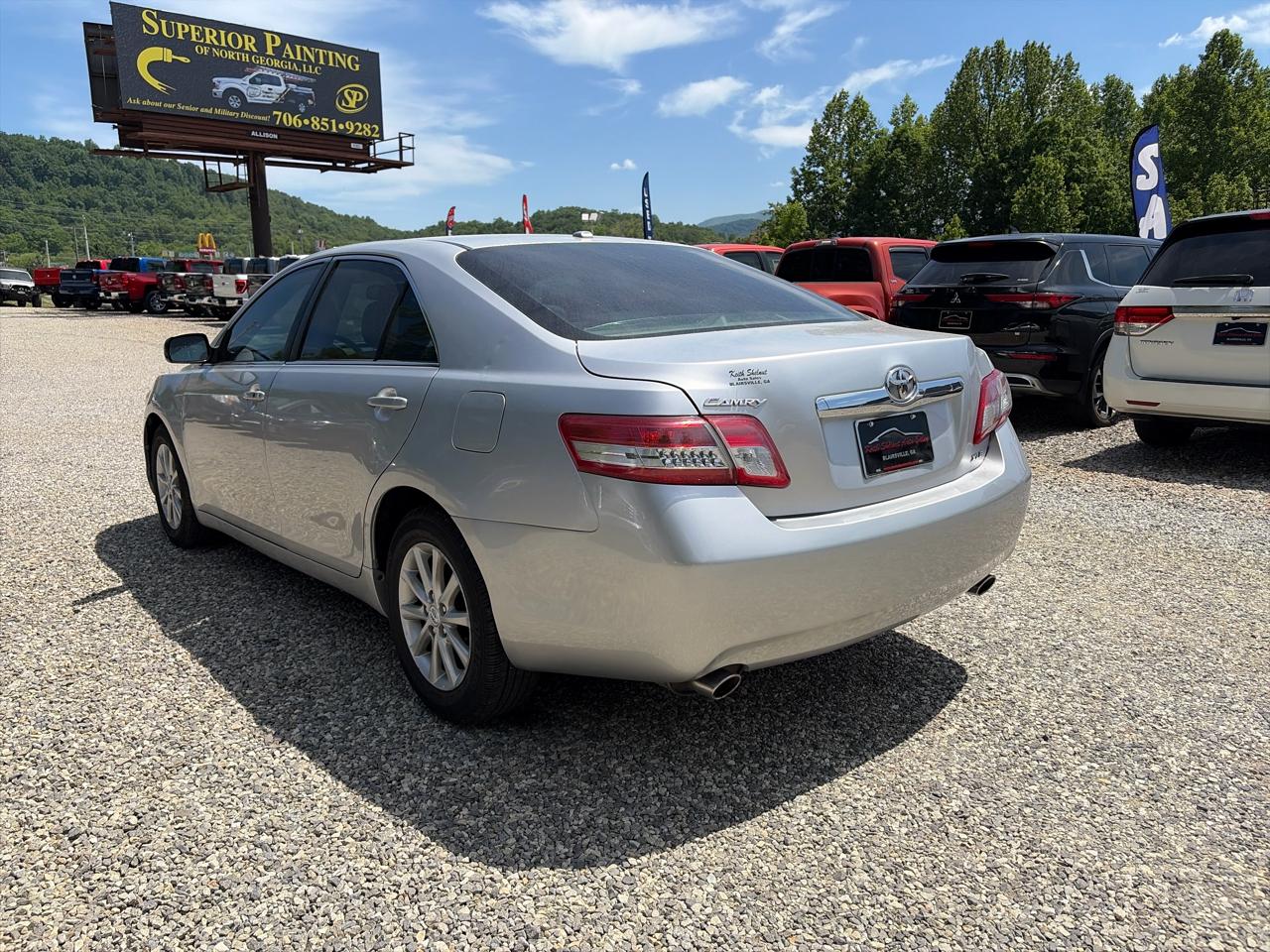 Toyota Camry 4dr Sdn V6 Auto XLE (Natl) 2011