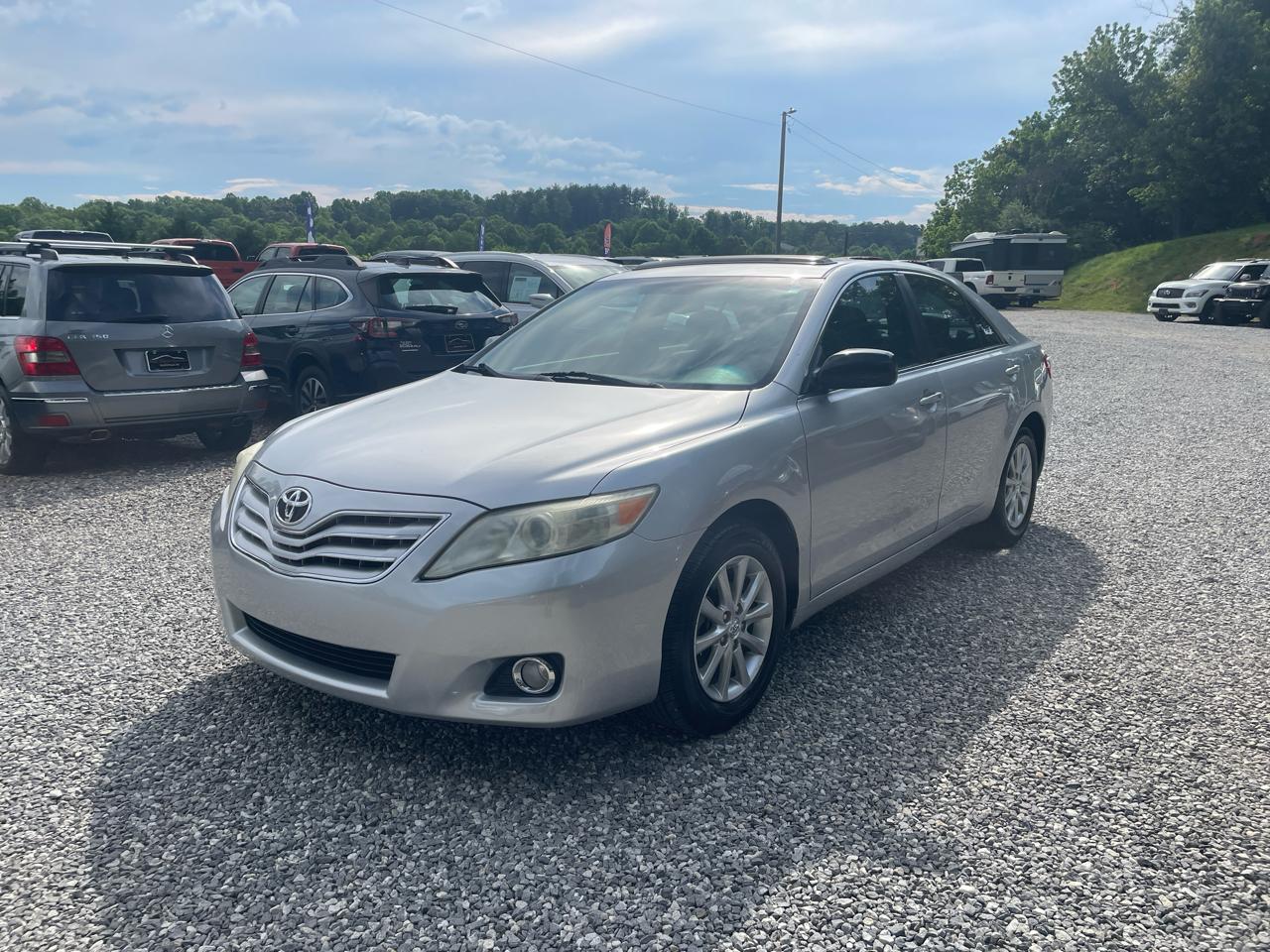 Toyota Camry 4dr Sdn V6 Auto XLE (Natl) 2011