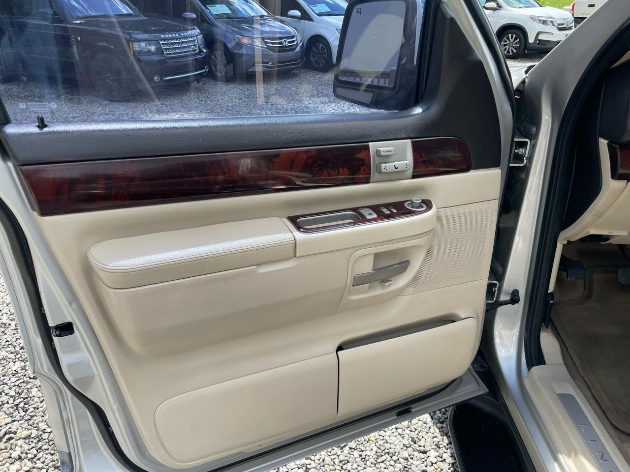 Lincoln Aviator AWD Premium 2003