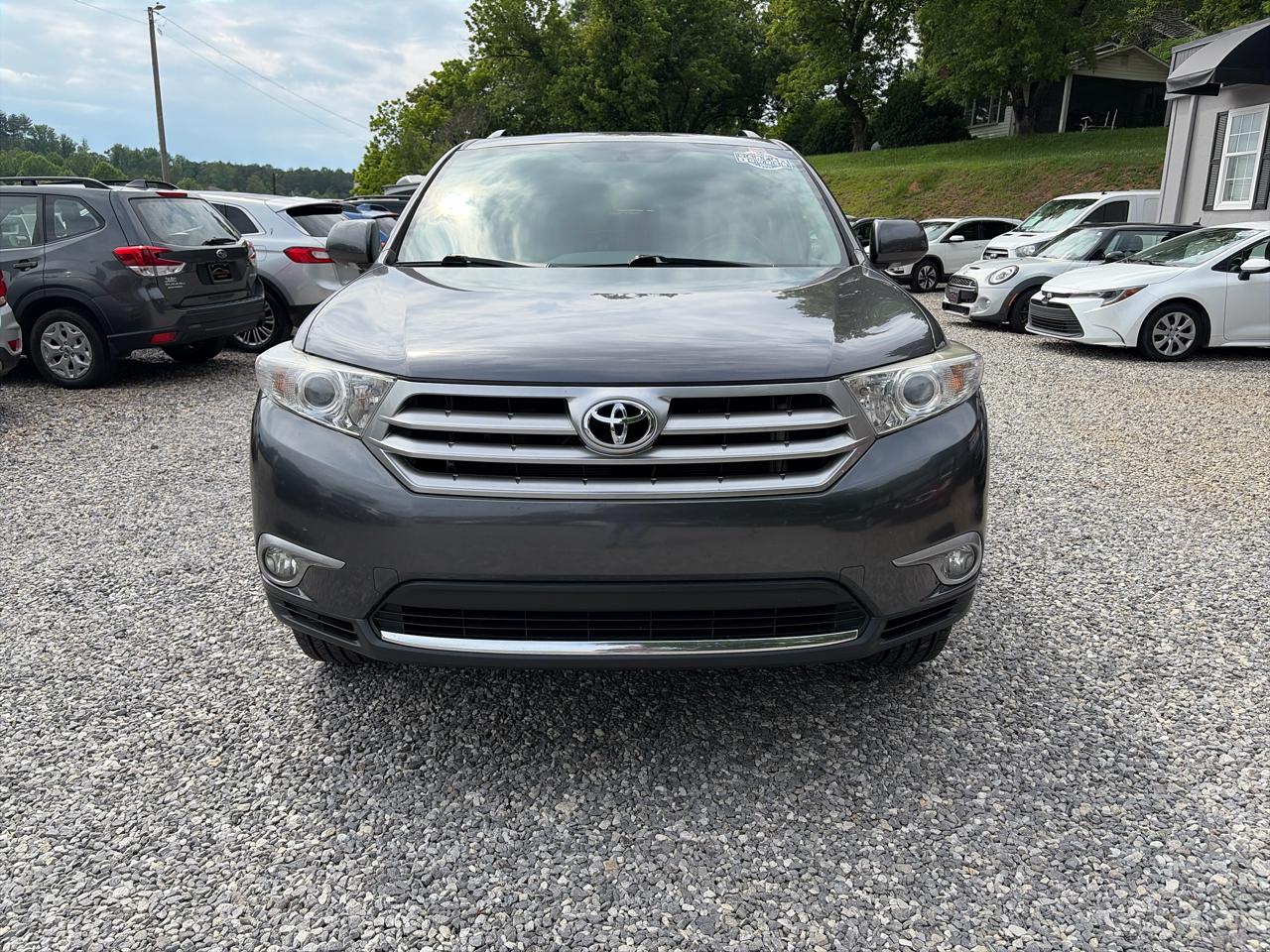 Toyota Highlander FWD 4dr V6 Limited (Natl) 2013