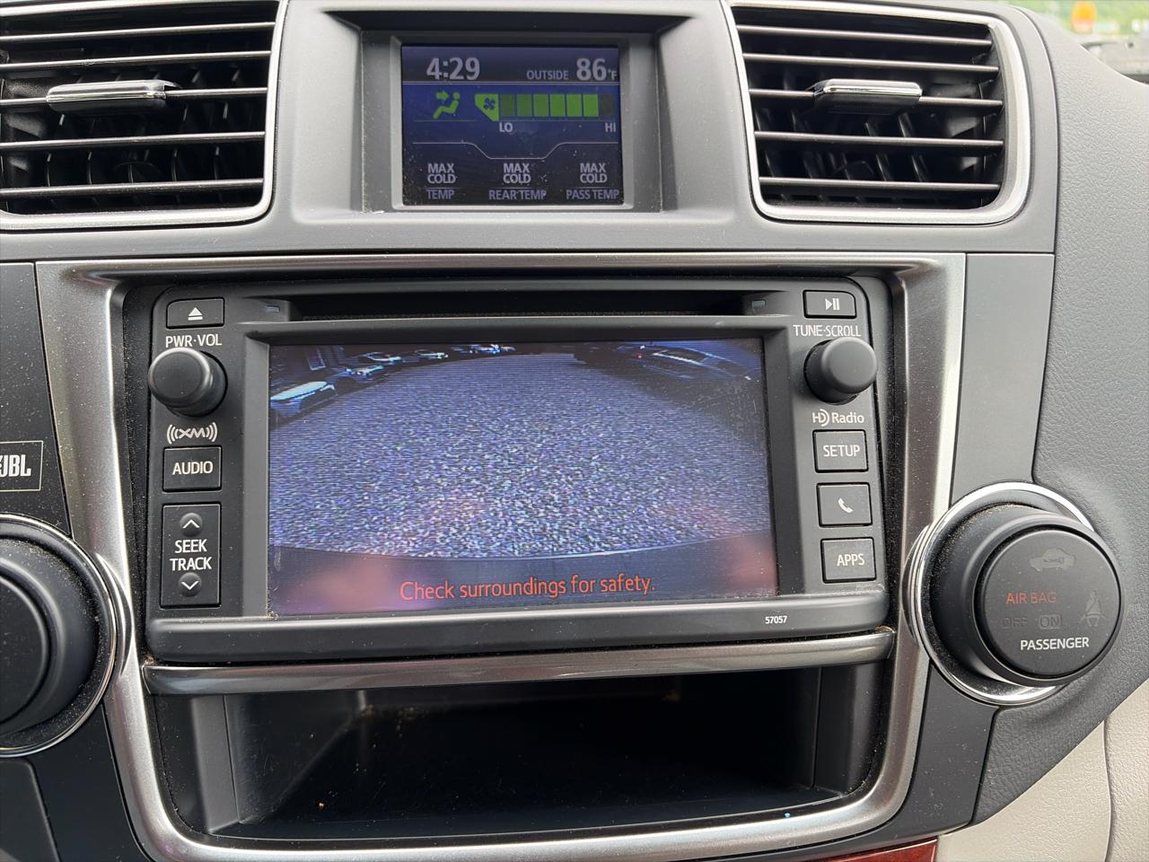 Toyota Highlander FWD 4dr V6 Limited (Natl) 2013
